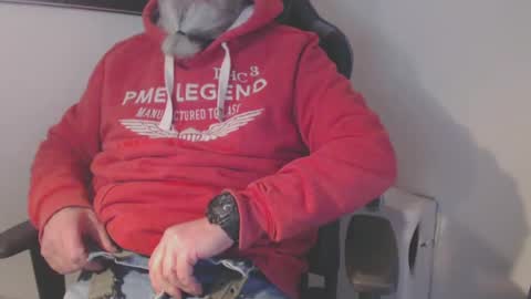 mr_boombastic2021 online show from January 2025 10:49:02 AM