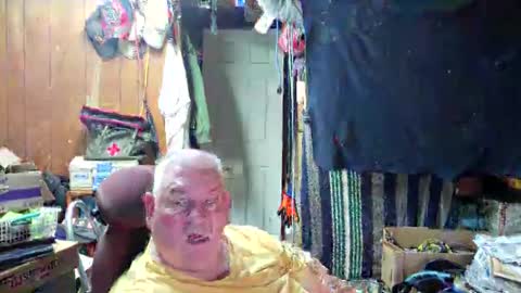Snapshot of mr_canoe_licker_69 chatting on December 2024 01:14:01 PM mr_canoe_licker_69 online show from December 2024 01:14:01 PM