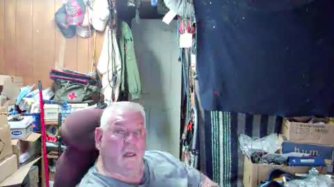Snapshot of mr_canoe_licker_69 chatting on December 2024 08:37:01 PM mr_canoe_licker_69 online show from December 2024 08:37:01 PM