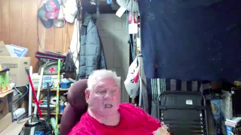 Snapshot of mr_canoe_licker_69 chatting on December 2024 05:26:02 PM mr_canoe_licker_69 online show from December 2024 05:26:02 PM