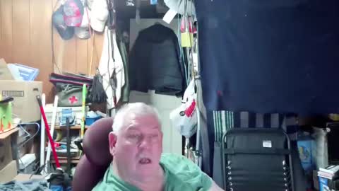 Snapshot of mr_canoe_licker_69 chatting on December 2024 05:46:01 PM mr_canoe_licker_69 online show from December 2024 05:46:01 PM