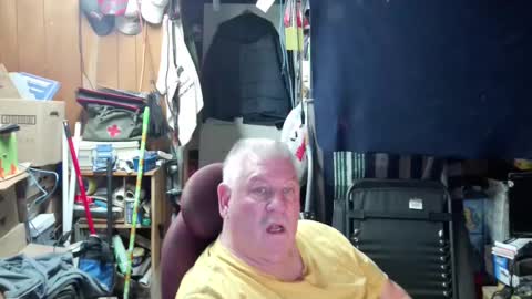 Snapshot of mr_canoe_licker_69 chatting on December 2024 08:34:02 PM mr_canoe_licker_69 online show from December 2024 08:34:02 PM