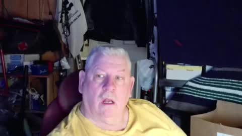 Snapshot of mr_canoe_licker_69 chatting on January 2025 01:52:01 PM mr_canoe_licker_69 online show from January 2025 01:52:01 PM