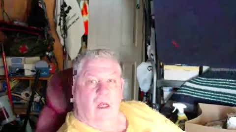 Snapshot of mr_canoe_licker_69 chatting on January 2025 07:38:01 PM mr_canoe_licker_69 online show from January 2025 07:38:01 PM