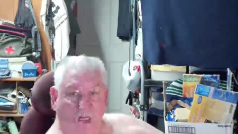 Snapshot of mr_canoe_licker_69 chatting on February 2025 07:33:01 PM mr_canoe_licker_69 online show from February 2025 07:33:01 PM