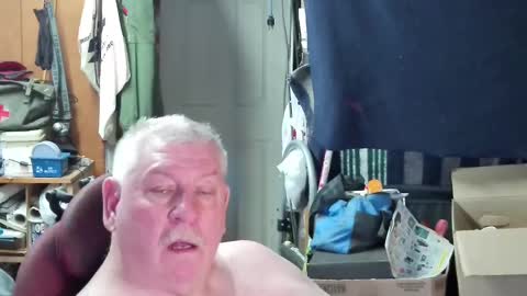 Snapshot of mr_canoe_licker_69 chatting on February 2025 07:03:02 PM mr_canoe_licker_69 online show from February 2025 07:03:02 PM