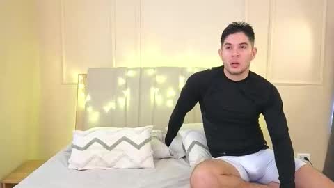 Snapshot of mr_danni_ chatting on December 2025 06:47:02 PM Danny Aleja online show from December 2025 06:47:02 PM