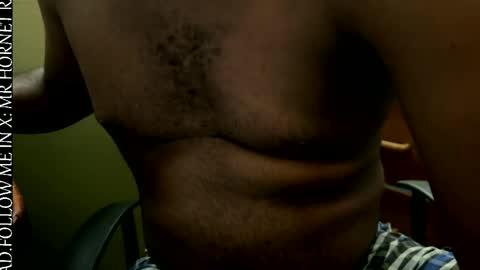 Snapshot of mr_hornet_rad chatting on May 2026 04:14:02 PM mr_hornet_rad online show from May 2026 04:14:02 PM
