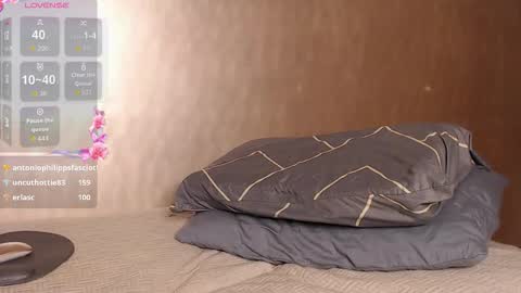 Snapshot of mr_longboy chatting on December 2025 08:29:01 PM mr_longboy online show from December 2025 08:29:01 PM