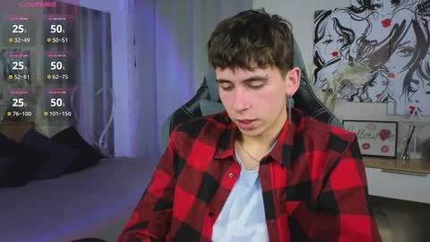 Snapshot of mr_lucky_guy chatting on March 2025 06:32:01 PM Kris online show from March 2025 06:32:01 PM