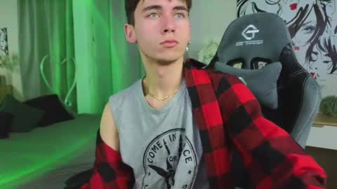 Snapshot of mr_lucky_guy chatting on March 2025 08:53:01 PM Kris online show from March 2025 08:53:01 PM