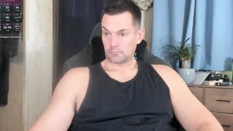 Cam online show from February 2026 12:17:01 AM