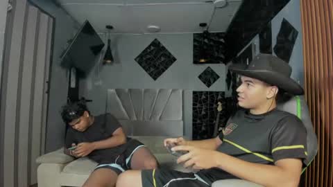 mr_mois online show from July 2026 05:34:01 AM