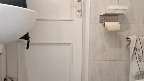 Snapshot of mr_nice30 chatting on October 2025 02:01:02 AM mr_nice30 online show from October 2025 02:01:02 AM