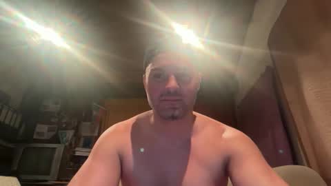 mr_niceguy100 online show from February 2026 06:37:02 PM