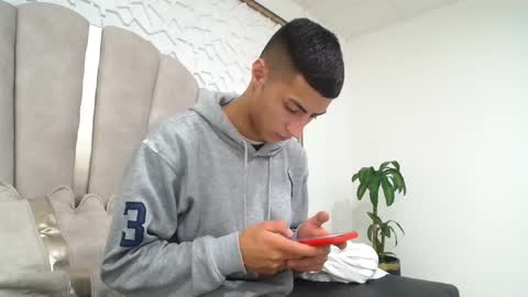 Mr Porn  online show from April 2026 01:52:02 AM