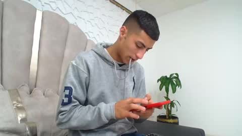 Mr Porn  online show from April 2026 12:22:02 PM