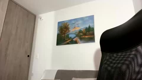 Snapshot of mr_santos01 chatting on May 2026 05:25:01 AM Santos online show from May 2026 05:25:01 AM