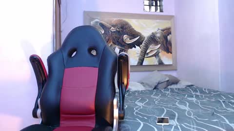 Snapshot of mr_stiven_ chatting on March 2025 03:08:01 AM mr_stiven_ online show from March 2025 03:08:01 AM