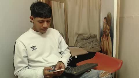 mr_stiven_ online show from November 2025 02:17:02 AM