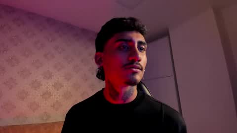 Snapshot of mr_strike chatting on November 2025 03:06:01 AM MR online show from November 2025 03:06:01 AM