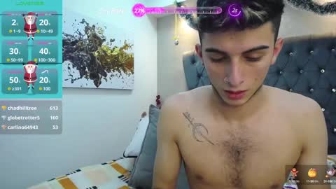 Snapshot of mr_williseo chatting on December 2024 02:25:02 AM williseo online show from December 2024 02:25:02 AM