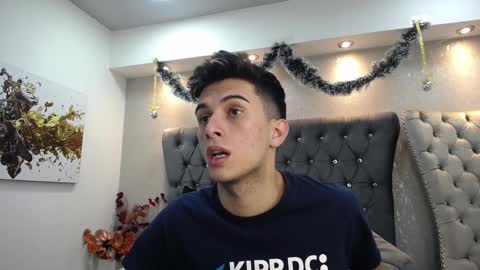 Snapshot of mr_williseo chatting on December 2024 08:26:02 PM williseo online show from December 2024 08:26:02 PM