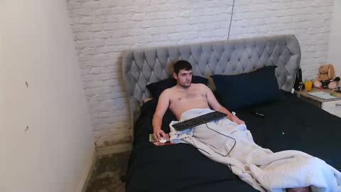 Snapshot of mrandmrsvanilla chatting on December 2024 09:26:01 PM mr and mrs vanilla online show from December 2024 09:26:01 PM