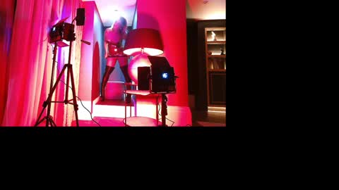 Snapshot of mrandmrsvanilla chatting on December 2024 10:52:02 PM mr and mrs vanilla online show from December 2024 10:52:02 PM