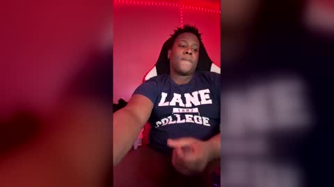 Snapshot of mrbbcant chatting on February 2026 10:47:02 PM mrbbcant online show from February 2026 10:47:02 PM