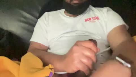 Snapshot of mrbigblk1990 chatting on February 2025 08:27:02 AM mrbigblk1990 online show from February 2025 08:27:02 AM