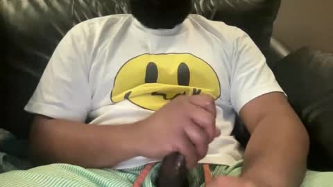 Snapshot of mrbigblk1990 chatting on March 2025 07:57:02 AM mrbigblk1990 online show from March 2025 07:57:02 AM