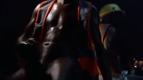 Snapshot of mrbigdiq chatting on December 2024 08:29:01 PM MrBigDiQ1 online show from December 2024 08:29:01 PM