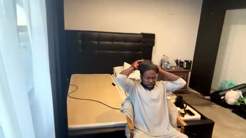 MrBigDThomas online show from March 2026 02:54:02 PM