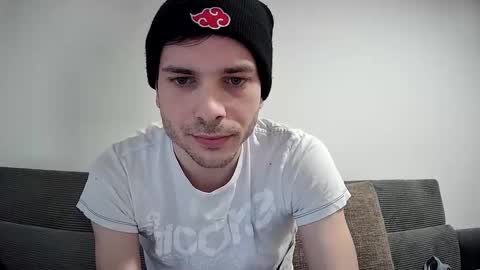 Snapshot of mrboyyyy chatting on February 2025 11:32:01 AM ... online show from February 2025 11:32:01 AM