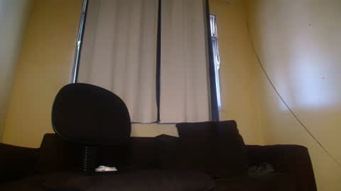 Snapshot of mrbrown_strong chatting on June 2026 03:31:02 PM mr brown online show from June 2026 03:31:02 PM
