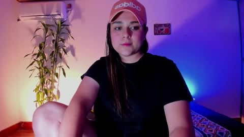 Laura online show from December 2024 06:34:01 AM