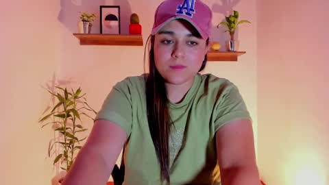 Laura online show from January 2025 07:46:01 AM