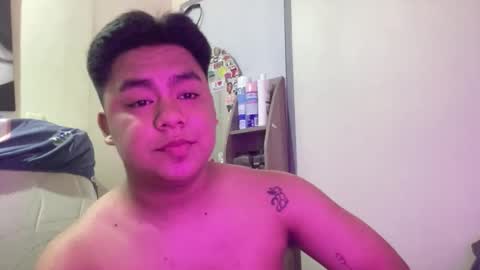 Snapshot of mrdesirexxx chatting on May 2026 11:38:01 AM MrDesireexxx online show from May 2026 11:38:01 AM