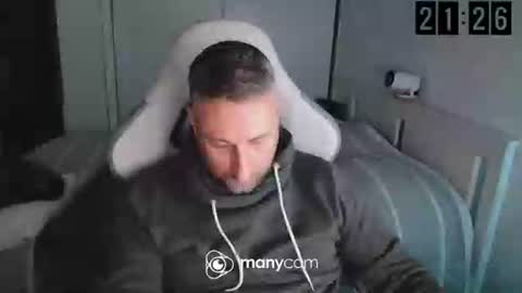 mrdr000 online show from March 2026 08:25:02 PM