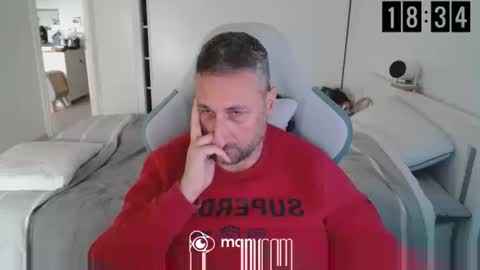 mrdr000 online show from April 2026 04:34:02 PM