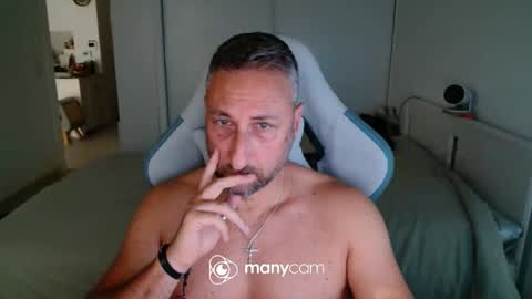 Snapshot of mrdr000 chatting on June 2026 05:54:02 AM mrdr000 online show from June 2026 05:54:02 AM