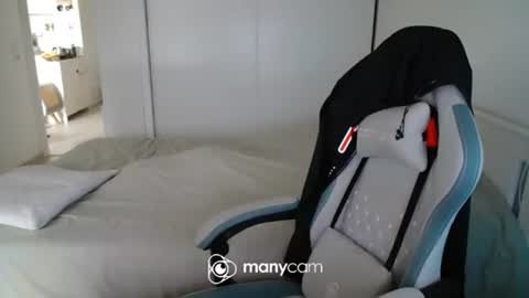 Snapshot of mrdr000 chatting on July 2026 12:34:01 PM mrdr000 online show from July 2026 12:34:01 PM