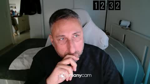 Snapshot of mrdr0o0o chatting on November 2025 11:32:02 AM mrdr0o0o online show from November 2025 11:32:02 AM