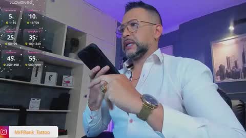 Snapshot of mrfrank_tattoo chatting on October 2025 11:58:01 AM MrFrank. online show from October 2025 11:58:01 AM