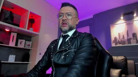 MrFrank. online show from February 2026 10:23:02 AM