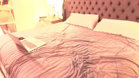 MrFunTimeforYou online show from December 2025 04:10:02 AM