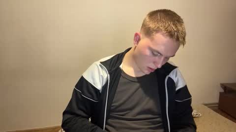 Max online show from October 2025 06:20:01 PM