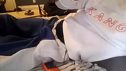 Snapshot of mrj1979 chatting on March 2025 06:21:02 PM mrj1979 online show from March 2025 06:21:02 PM