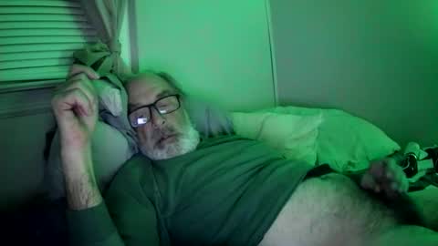 Snapshot of mrjames59 chatting on December 2025 03:24:02 AM mrjames59 online show from December 2025 03:24:02 AM